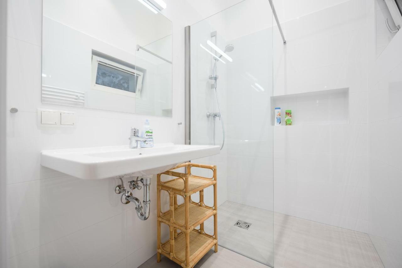 Grand Soho II Apartment וינה מראה חיצוני תמונה