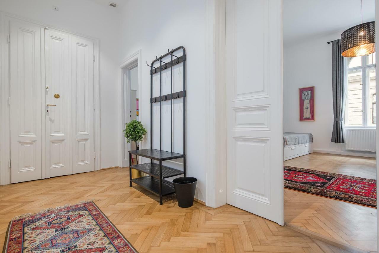 Grand Soho II Apartment וינה מראה חיצוני תמונה